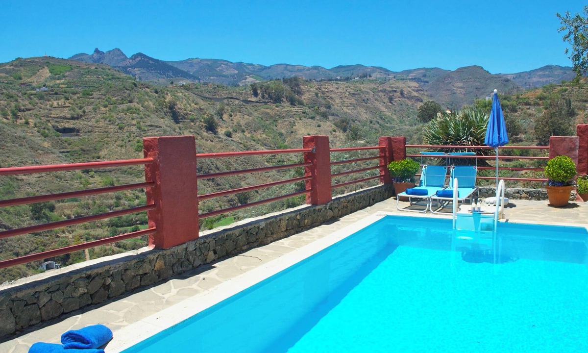 La Solana Cottage | Villa with Private Pool for 6 Guests, BBQ, 3 Bedrooms