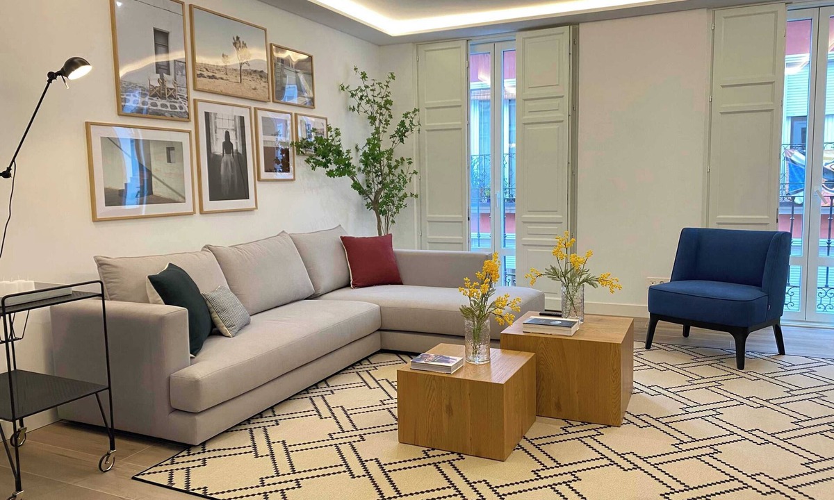 Malasana Apartment | w* | Bright 2BR in the Heart of Chueca