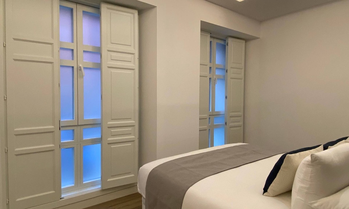 Malasana Apartment | w Warm Modern 1BR Apartment in Chueca