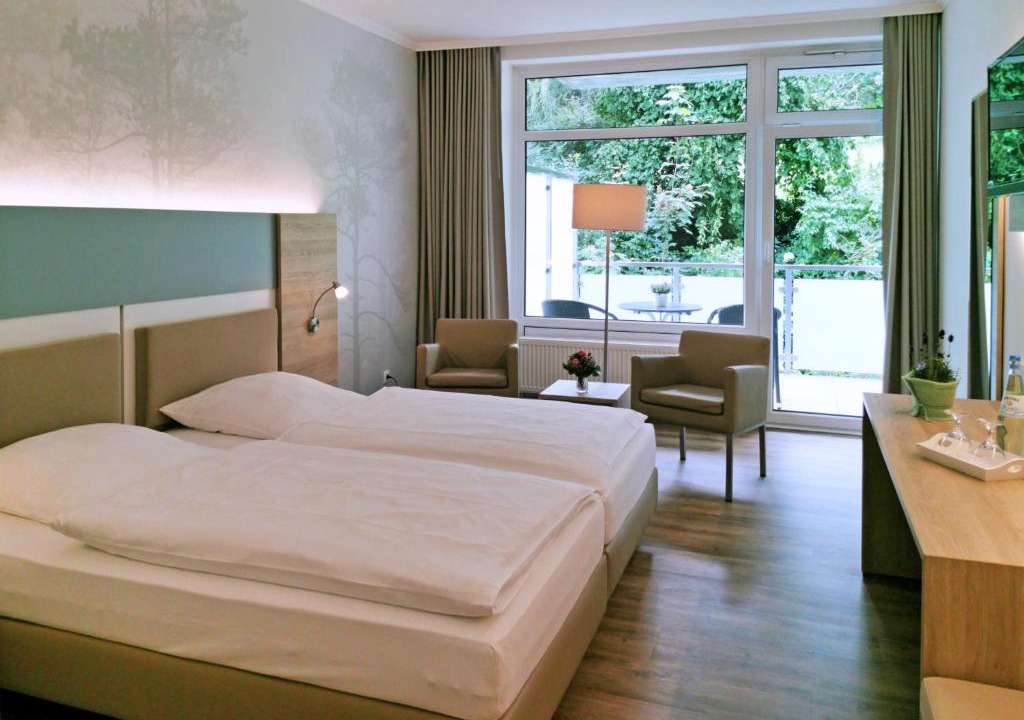 Bad Iburg Hotel | Waldhotel Felsenkeller am Teutoburger Wald