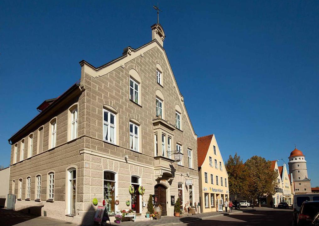 Old Town House | Weinstube Sinas Brettl