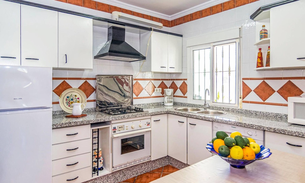 Rio Velez House | Welcome to this vacation home, surrounded by mountains and with all the comfort you could wish for!
