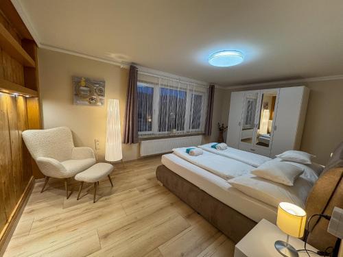 Murau Apartment | White Pearl Apartment