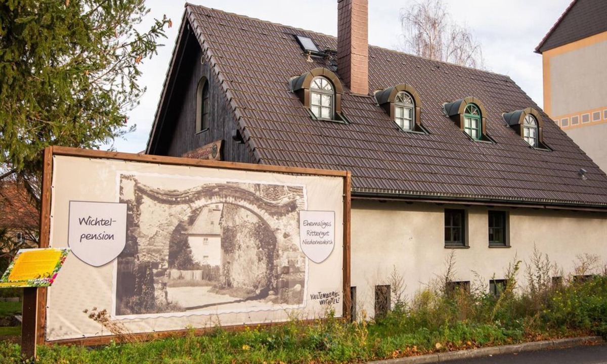 Neukirch/Lausitz House | Wichtelpension - vacation home, bathroom, WC, 4 or more bedrooms