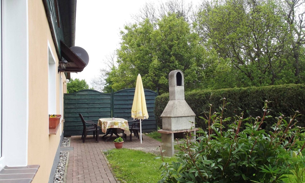 Kachlin House | Wiesengrund - Family Pension & Apartments Lindenhof