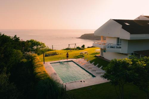 Comillas City Center Villa | Wishome - Gran casa con piscina en la mejor ubicación de Comillas