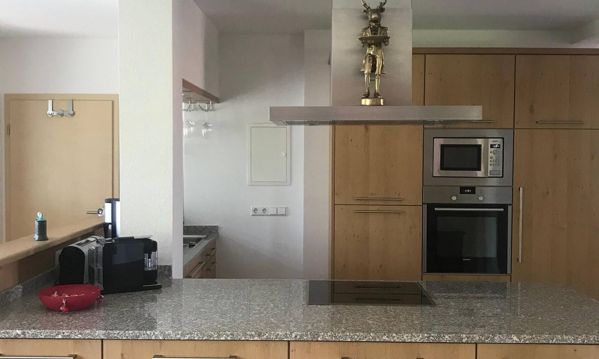 Bad Griesbach-Therme Apartment | Wolfgang Halbinger vacation apartment with high-quality furnishings and flooded with light