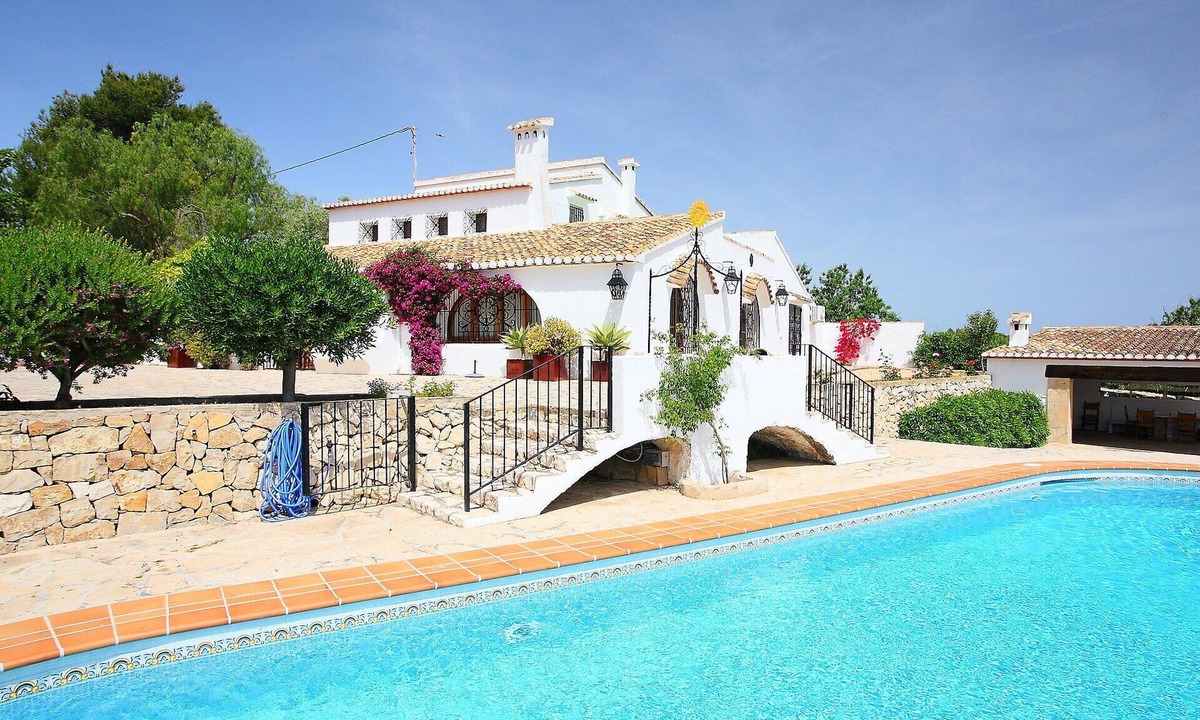 Fustera Villa | Wonderful private villa for 10 people with WIFI, A/C, private pool, TV, patio and panoramic view