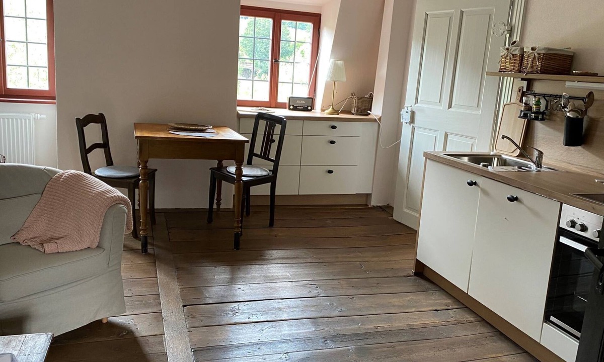 Bastheim Apartment | Wonderful vacation apartment with a wide view over the forest and meadow (50sqm)
