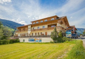 100 m² Apartment ∙ 3 bedrooms ∙ 12 guests