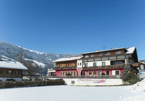 100 m² Apartment ∙ 3 bedrooms ∙ 12 guests