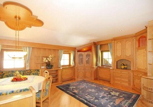 200 m² Apartment ∙ 5 bedrooms ∙ 10 guests