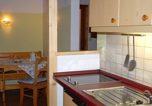 3. Fewo Hochplatte, 38 qm, 1-4 Pers., 1 Schlafzimmer, 1 Wohnschlafraum, Balkon, 1 OG
