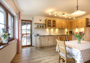 4. vacation apartment Sonntagshorn, 90sqm, balcony, kitchen, 3 bedrooms, 1 living room
