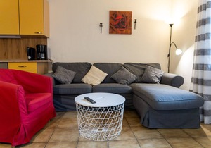 45qm-große Ferienwohnung im 1. Stock mit Blick zum Wald