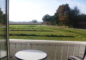52qm-großes Appartement mit Balkon und Nähe zur Rottal Therme
