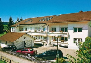 52qm-großes Appartement mit Balkon und Nähe zur Rottal Therme