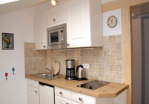 6. Fewo Chiemsee, 43 qm, 2-3 Pers., 1 Schlafzimmer, 1 Wohn-Schlafraum, Ostbalkon 2.OG