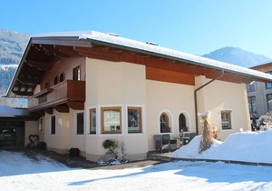 65 m² Apartment ∙ 1 bedroom ∙ 2 guests