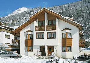 80 m² Apartment ∙ 3 bedrooms ∙ 6 guests