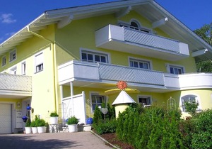 80qm große FeWo mit zwei Schlafzimmern und Sonnenterrasse