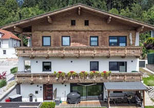 90 m² Apartment ∙ 2 bedrooms ∙ 6 guests