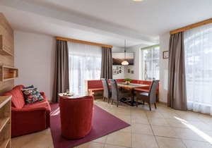 90 m² Apartment ∙ 2 bedrooms ∙ 10 guests