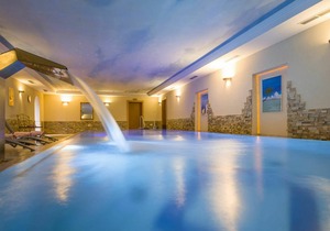 90 m² Apartment ∙ 2 bedrooms ∙ 10 guests