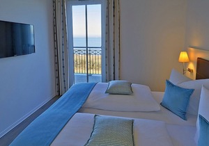 Aparthotel Waterkant Suites, Suite 4-74 for up to 5 people.