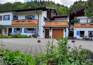 Apartment no. 2, 1-2 persons, 45 sqm, 1st floor with private terrace, south-facing