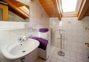 Apartment in Bayerisch Gmain with parking space
