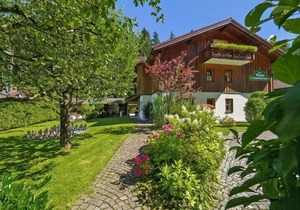 Apartment in Bayerisch Gmain with balcony or terrace