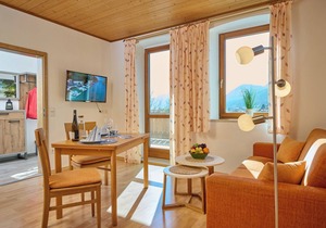 Apartment Kampenwand for 1-2 persons (40 sqm, upper floor)