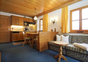 Apartment Puppenstübchen, 53sqm, with balcony, kitchenette, WLAN