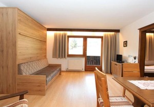 Apartment Römerhof-5 by Interhome