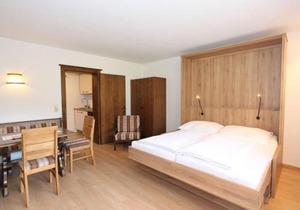 Apartment Römerhof-5 by Interhome