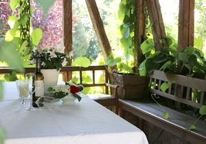 Apartment with all-round well-being - view of the beautiful garden