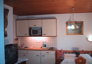 Apartment with balcony for 1 - 2 persons with wonderful valley view and terrace