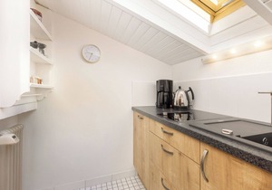 Apartment Zellerberg 40 sqm, balcony, kitchen, WLAN, 1 bedroom and 1 living room