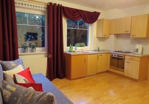 "App 2-4 Persons" in the Apartment House Alpenjuwel near several Ski Resorts