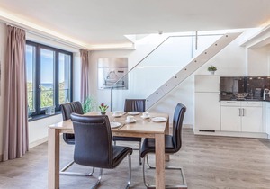 Awesome apartment in Binz with indoor swimming pool