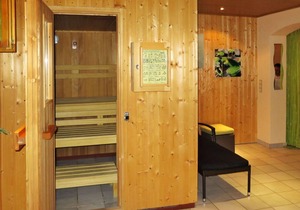 Beautiful apartment for 8 people with WIFI, TV, terrace, pets allowed and parking