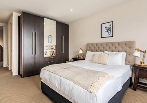 Catalina's Penthouse 6 | Spacious | Central Apartment