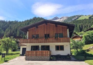 Chalet in Steeg near Ski Slopes