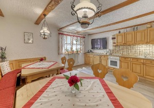 Comfortable vacation apartment (70 sqm) with French balcony