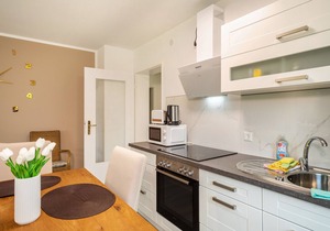 Cosy Apartment “Achraintal 3” in Rural Area with Wi-Fi & Balcony