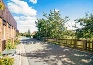 Cosy apartment with terrace and garden access in a quiet wooded area