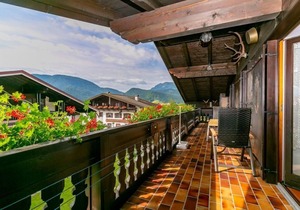 Cozy apartment, 45m², balcony and separate kitchen