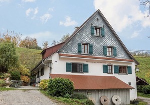 Cozy Apartment "Achraintal 2" for Fur Lovers With WiFi; Parking lots available