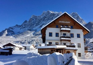Cozy apartment "The Zugspitze" for 8 people in Ehrwald